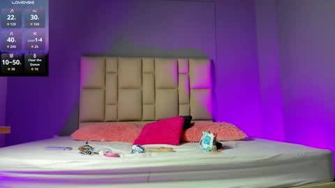 zaphiro__sky online show from March 3, 8:42 am