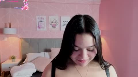 Snapshot of zara__sweet chatting on June 18, 3:16 pm Zara Sweet online show from June 18, 3:16 pm