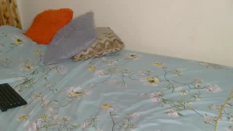 nicky online show from May 6, 6:08 am