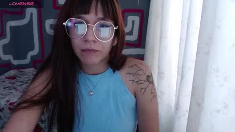 Snapshot of zara_sin chatting on September 22, 11:23 am Zara online show from September 22, 11:23 am