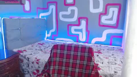 Snapshot of zara_sin chatting on September 30, 3:39 pm Zara online show from September 30, 3:39 pm