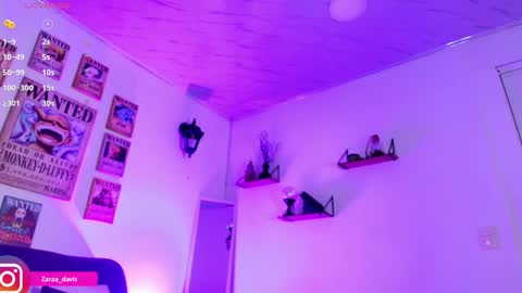 Zara online show from April 9, 8:36 pm