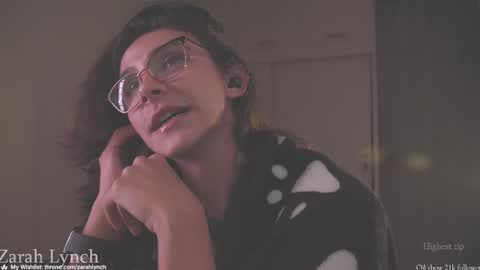 Miss Lynch   Next show  2911 online show from January 7, 2:14 am