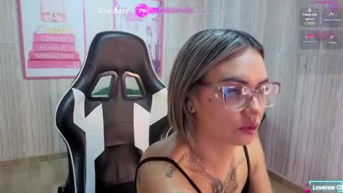 Isabella online show from April 16, 12:50 pm