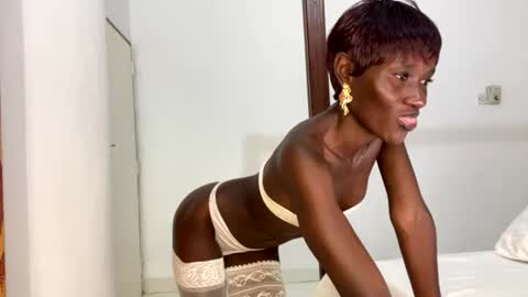 zaria_amara online show from June 26, 7:51 pm