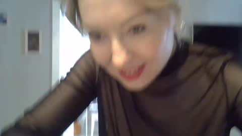 Zarina Swift online show from April 15, 4:52 am