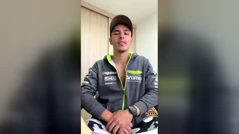 Zayn online show from January 10, 9:05 pm