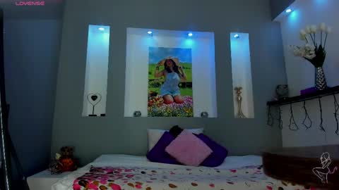 Karolyne online show from April 27, 3:15 am