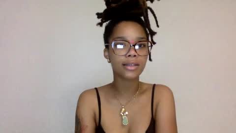 zeeafterdark online show from July 23, 1:42 pm