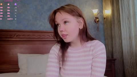 Emilia online show from June 1, 2:13 am