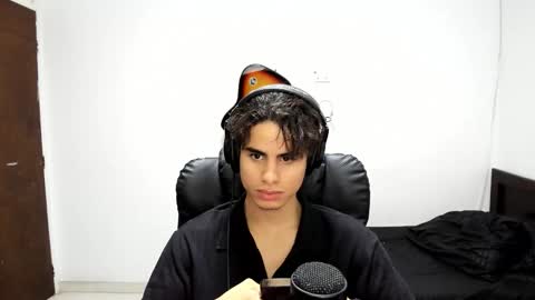 zenzhu online show from November 27, 9:50 pm