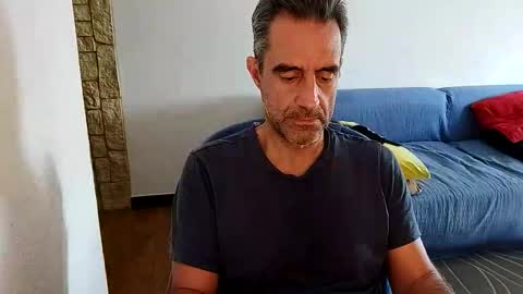 Snapshot of zenikk chatting on May 17, 3:41 pm zenikk online show from May 17, 3:41 pm