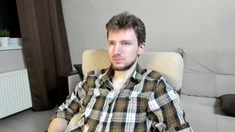 Andrew online show from November 9, 2:21 am