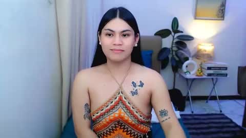 zephyraaaaa online show from June 14, 4:09 pm