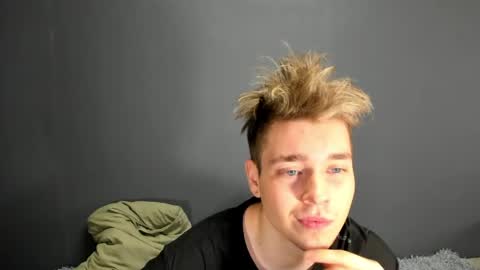 Ethan online show from May 2, 2:27 am