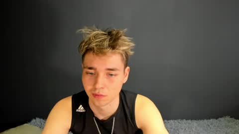 Ethan online show from May 6, 2:40 am