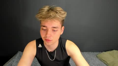 Ethan online show from May 7, 2:28 am