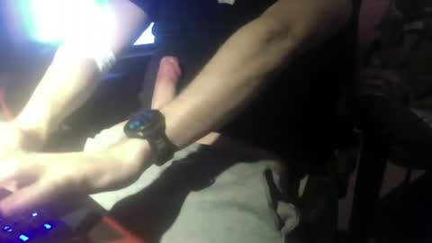 Mios online show from April 27, 7:23 pm