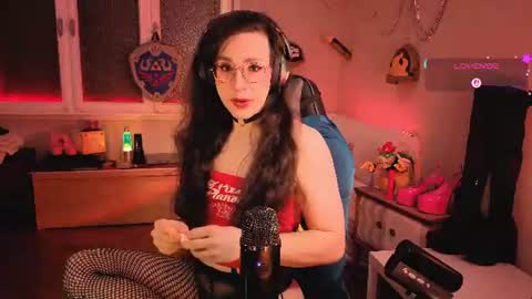 zesty_peach online show from June 19, 10:13 pm