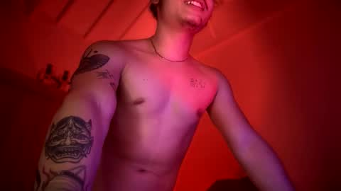 zeus online show from May 1, 3:44 am