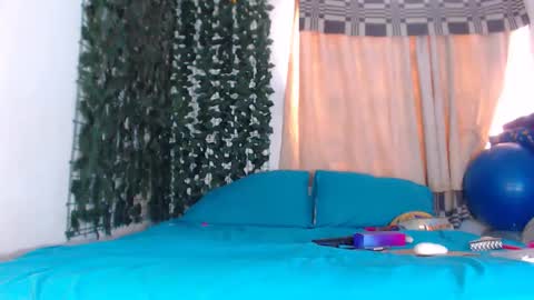 Snapshot of zhanaya_jhaen chatting on April 30, 8:26 pm zhannaya online show from April 30, 8:26 pm