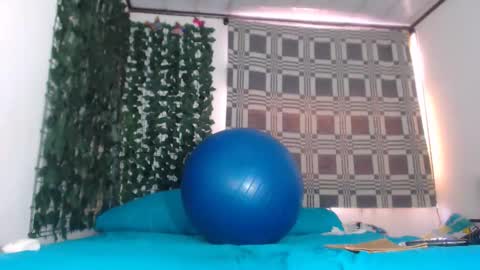 Snapshot of zhanaya_jhaen chatting on May 31, 1:18 pm zhannaya online show from May 31, 1:18 pm