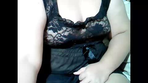 zhia214 online show from June 7, 11:36 am
