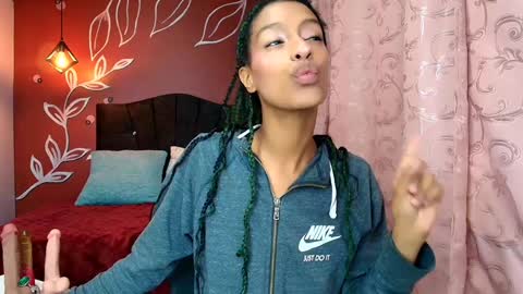 Zia Green online show from January 13, 12:13 pm