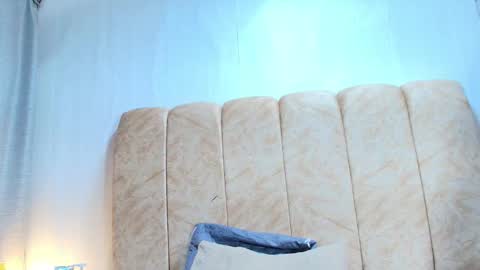 Zoe online show from January 19, 12:31 pm