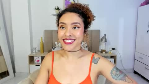 Zoe Gruber online show from June 11, 12:54 am