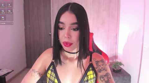  zoee jackson online show from February 1, 10:19 pm