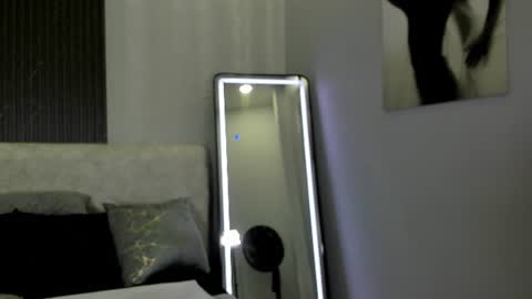 Snapshot of zoee_martins_ chatting on June 30, 11:33 am Zoe 3 online show from June 30, 11:33 am