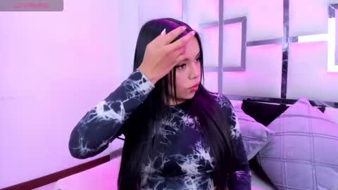 ZoeSwam online show from February 27, 2:50 pm