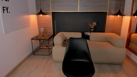 ZOE online show from May 5, 10:12 am