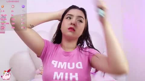 zoewillian online show from April 4, 1:37 am