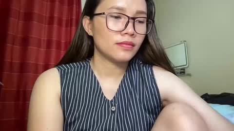 zoey_foryou online show from May 31, 1:47 am