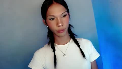 zoey online show from May 13, 8:49 pm