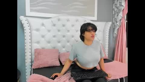 Zol online show from April 15, 1:07 pm