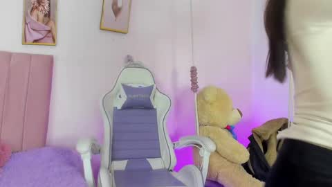 Zoe online show from April 15, 12:12 pm