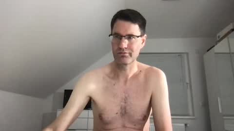 zzz123_cam online show from December 13, 4:16 pm