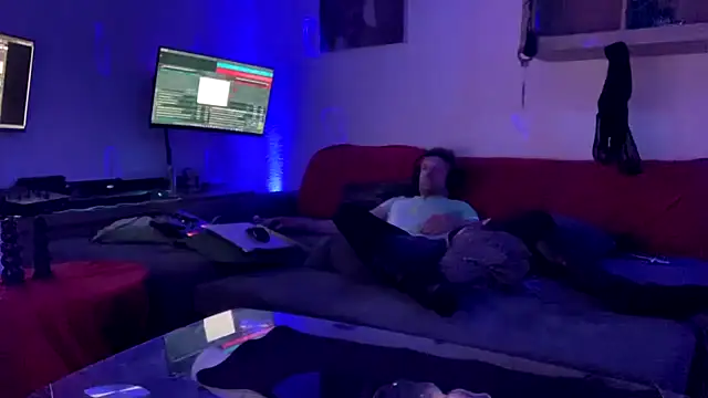 davidgntxxxxx online show from March 28, 7:30 am