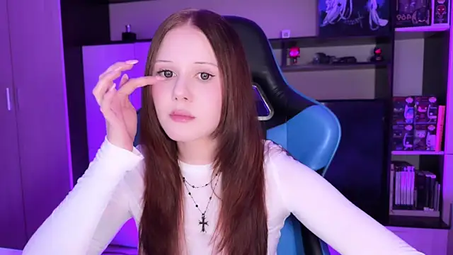 jasminevine online show from July 24, 1:25 am