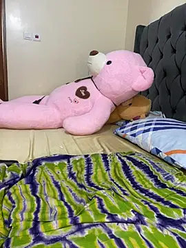 bigbooobs3 online show from April 18, 8:18 am