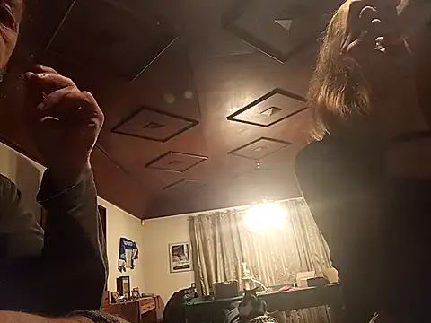 Snapshot of coolkasal chatting on April 10, 8:24 pm coolkasal online show from April 10, 8:24 pm