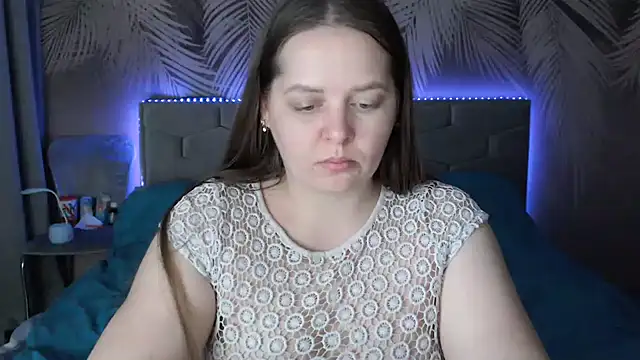 uliastar online show from March 14, 9:24 am