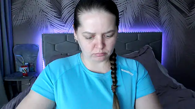 uliastar online show from March 18, 9:52 am