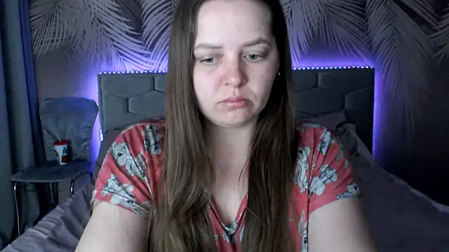 uliastar online show from March 22, 5:17 am