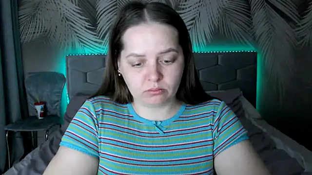 uliastar online show from March 22, 8:18 am