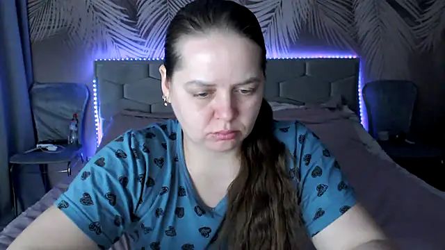 uliastar online show from February 23, 7:17 am