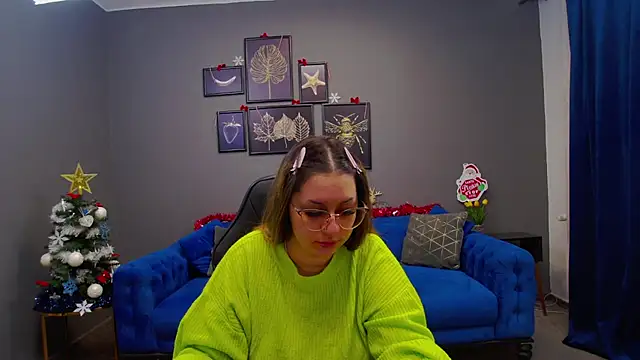 Snapshot of Katewalker_ chatting on December 13, 9:20 pm Katewalker online show from December 13, 9:20 pm